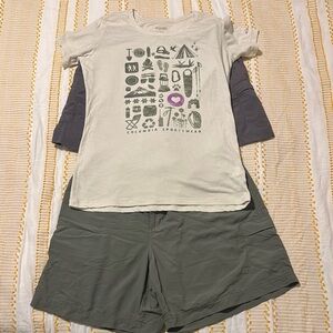 Columbia Sportswear Graphic Tee and Shorts Set